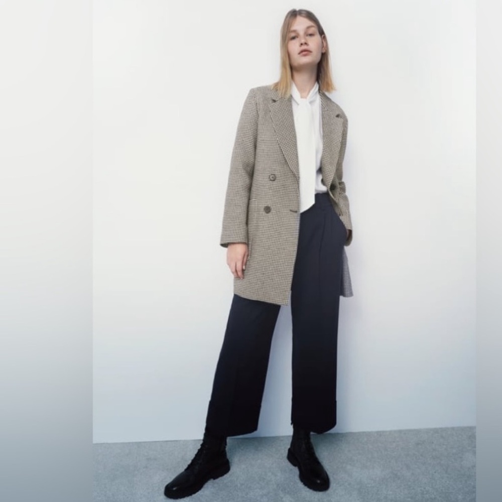 Zara Black and White Houndstooth Double-Breasted Coat - Size M - BNWT